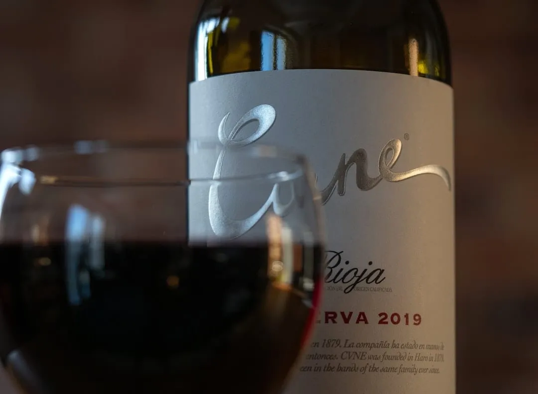 Vinos de autor y presupuesto: cómo armar una selección variada sin resignar identidad